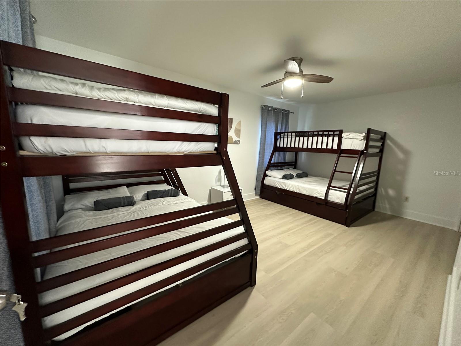 Image 28 of 47 For 14909 Winterwind Drive