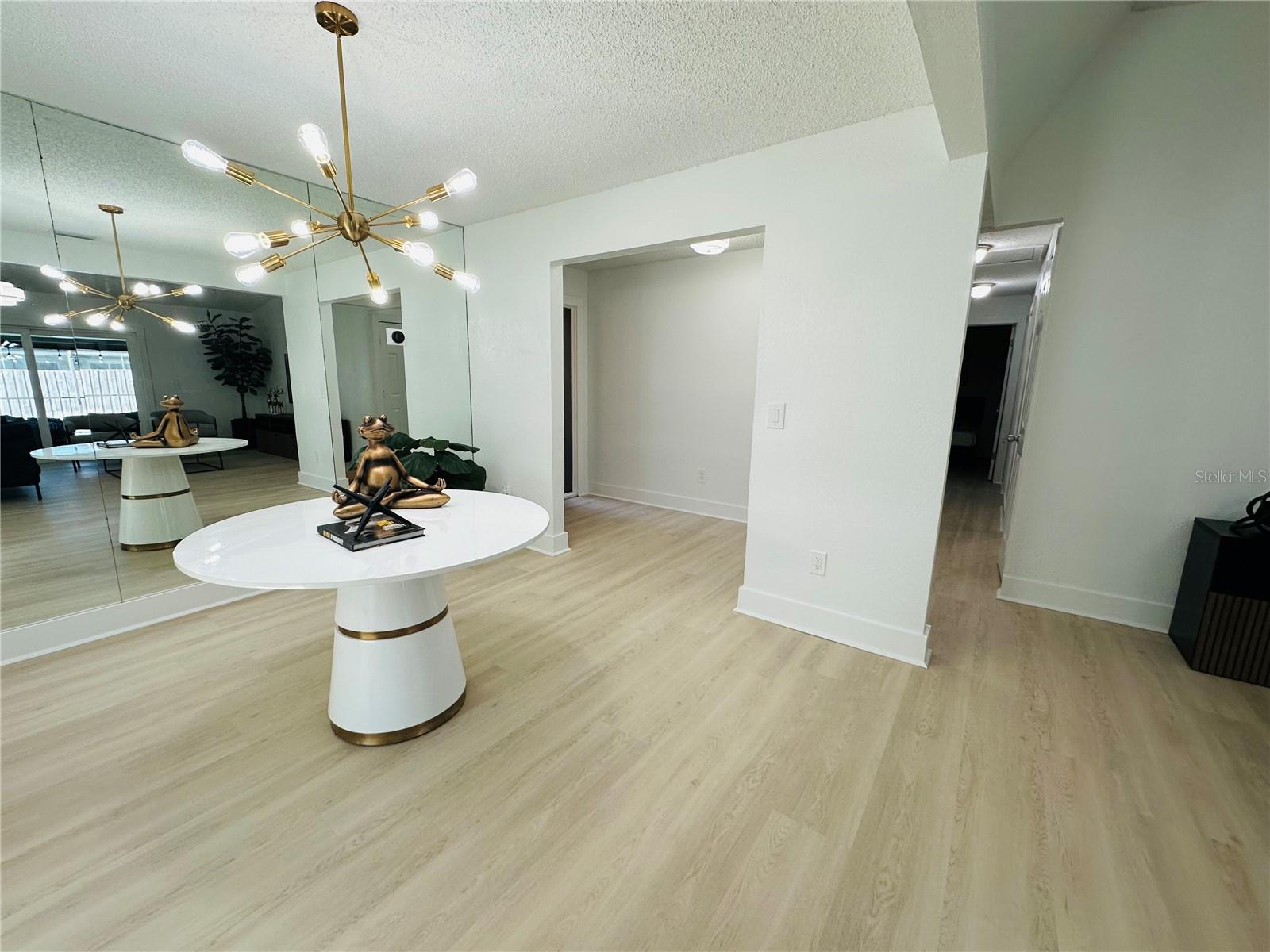 Image 7 of 21 For 14909 Winterwind Drive