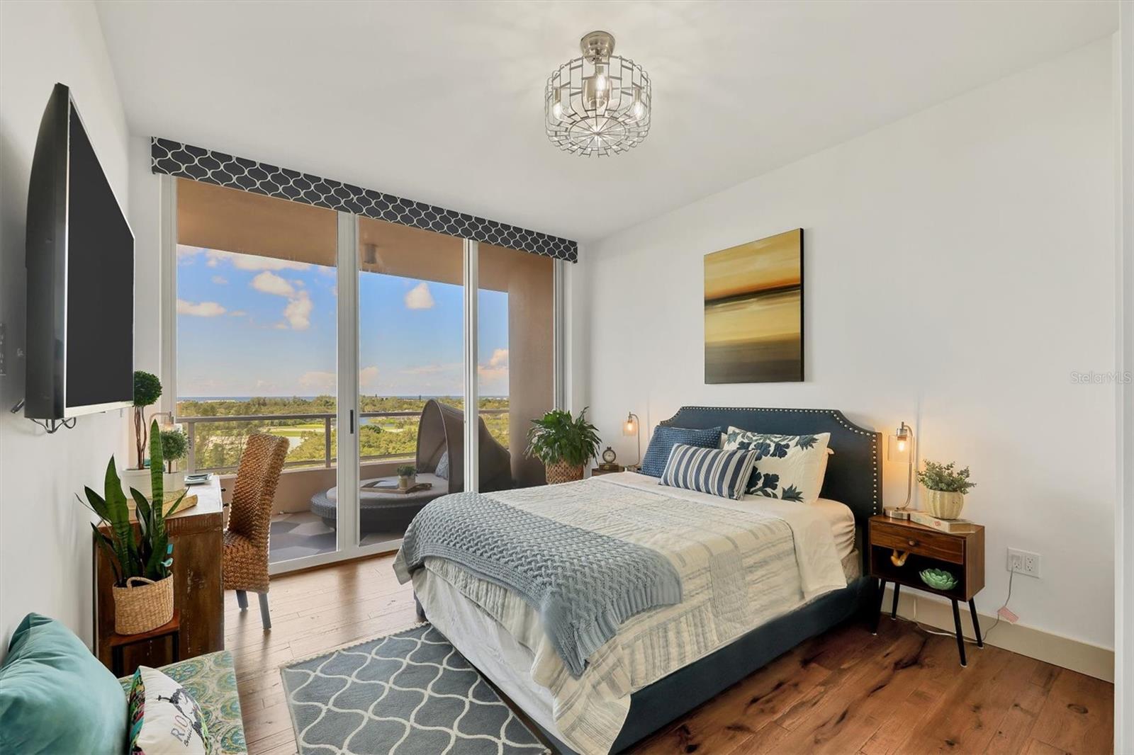 Image 24 of 47 For 3060 Grand Bay Boulevard 175