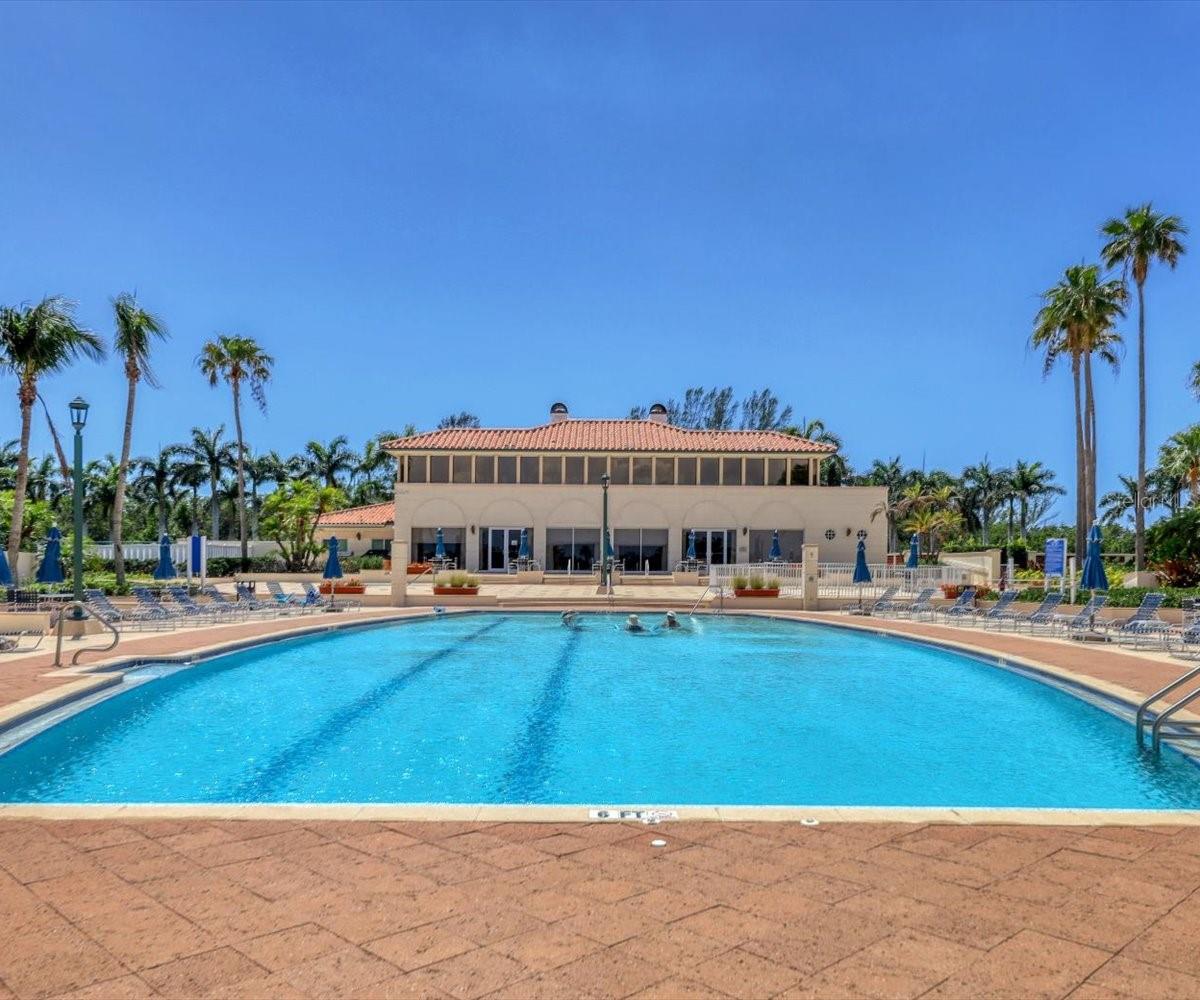 Image 32 of 47 For 3060 Grand Bay Boulevard 175