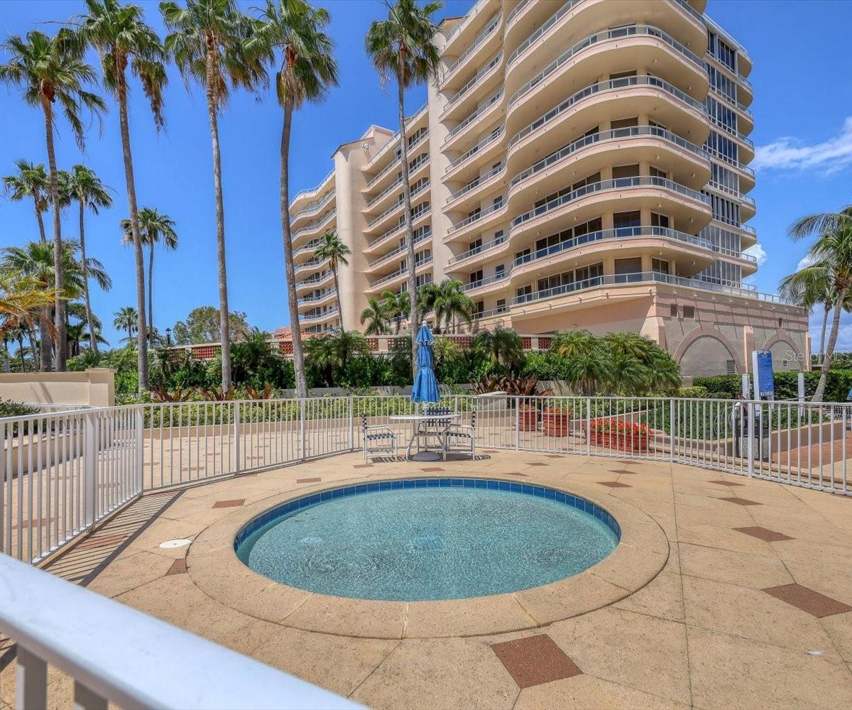 Image 34 of 47 For 3060 Grand Bay Boulevard 175