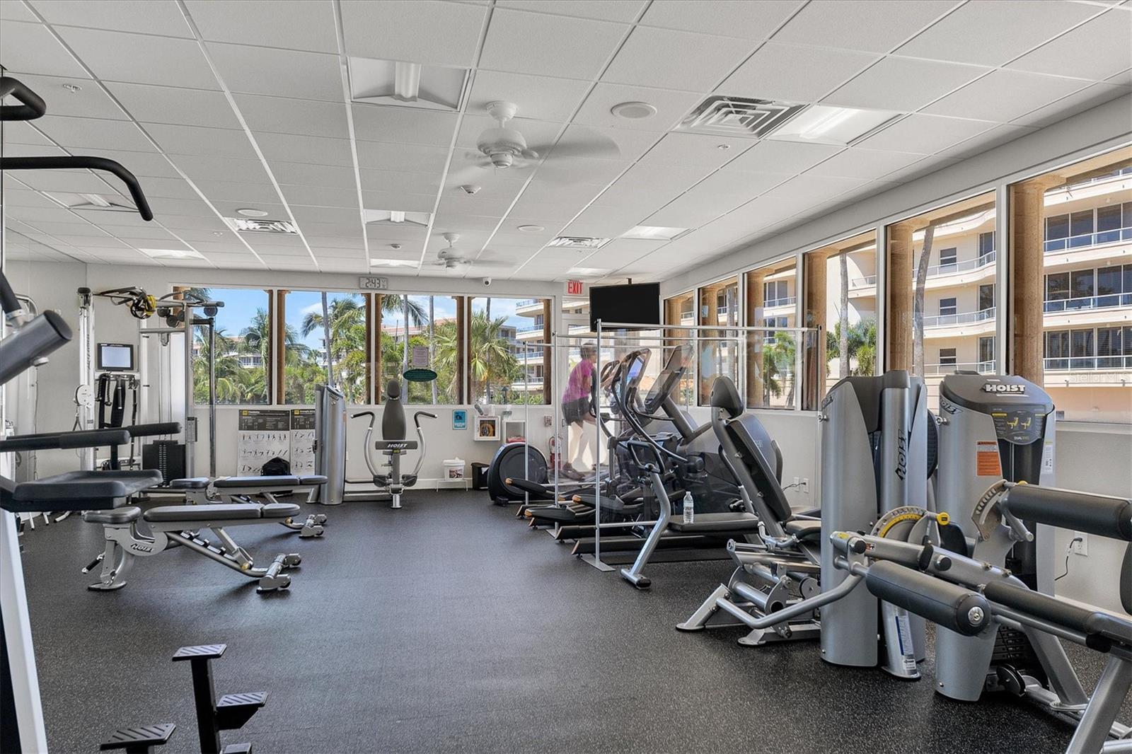 Image 37 of 47 For 3060 Grand Bay Boulevard 175