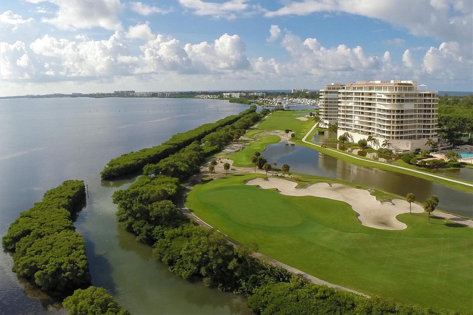 Image 38 of 47 For 3060 Grand Bay Boulevard 175