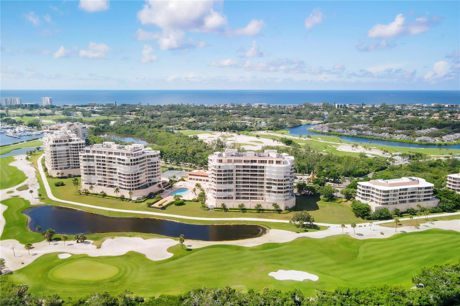 Image 39 of 47 For 3060 Grand Bay Boulevard 175