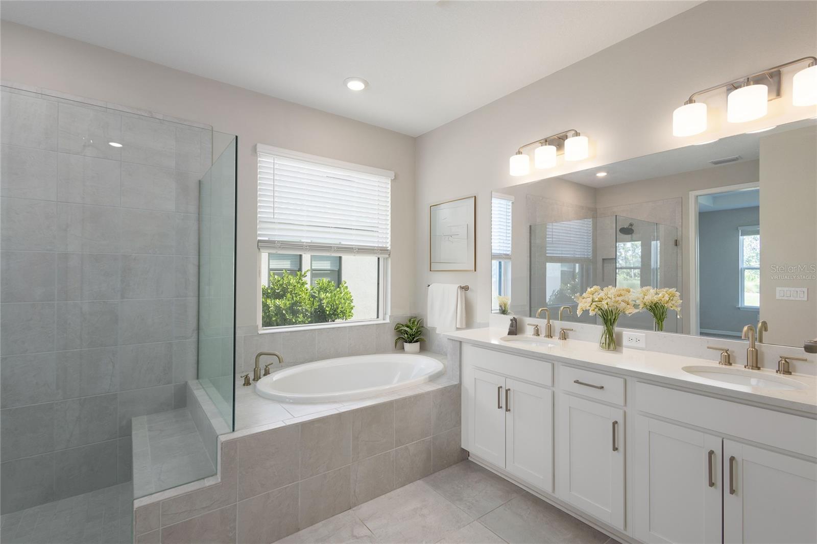 Image 15 of 44 For 5604 Blue Reef Place