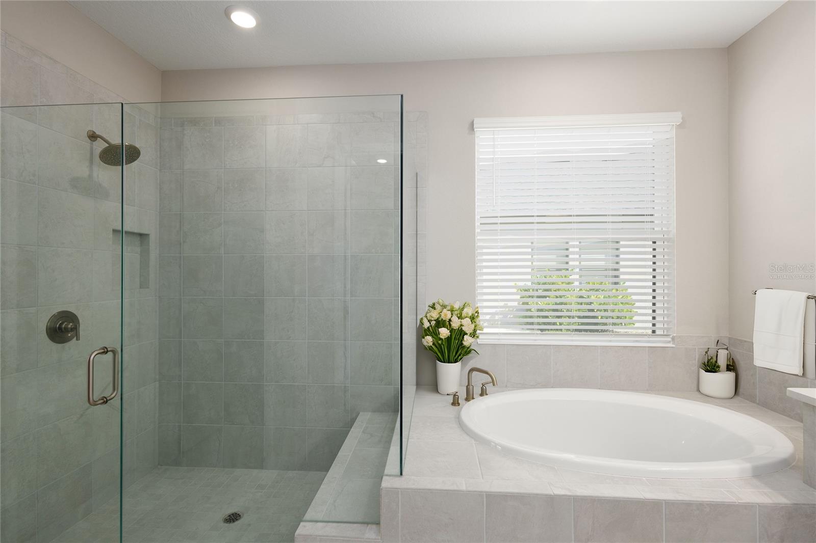 Image 16 of 44 For 5604 Blue Reef Place