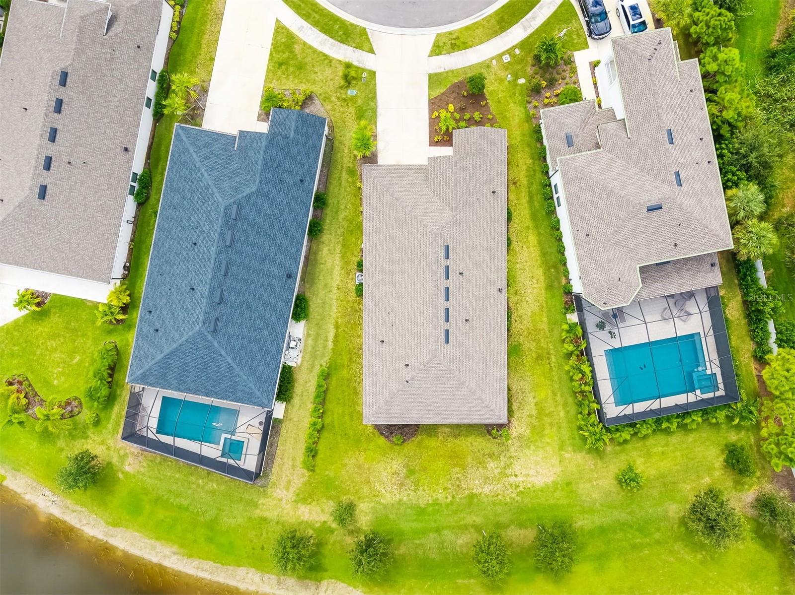 Image 33 of 44 For 5604 Blue Reef Place