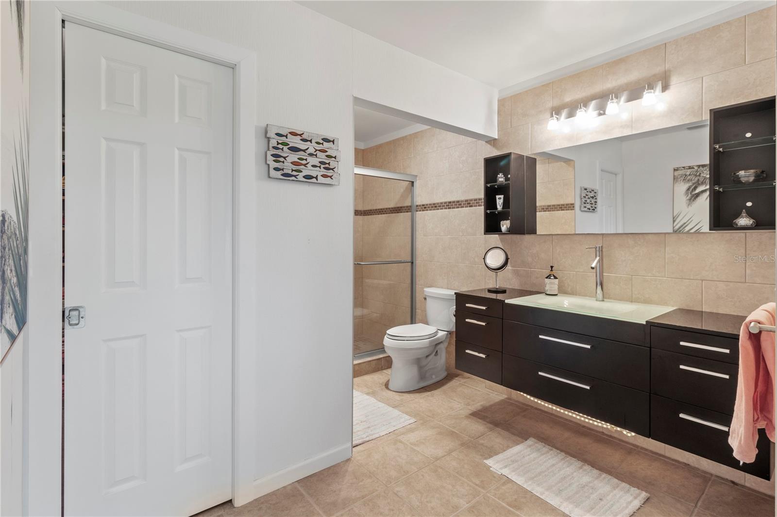 Image 18 of 69 For 8642 54th Avenue W 23