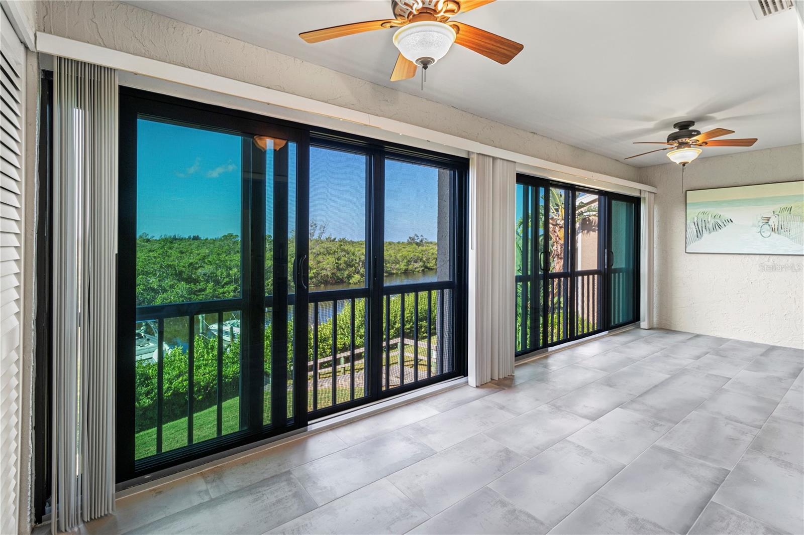 Image 4 of 69 For 8642 54th Avenue W 23