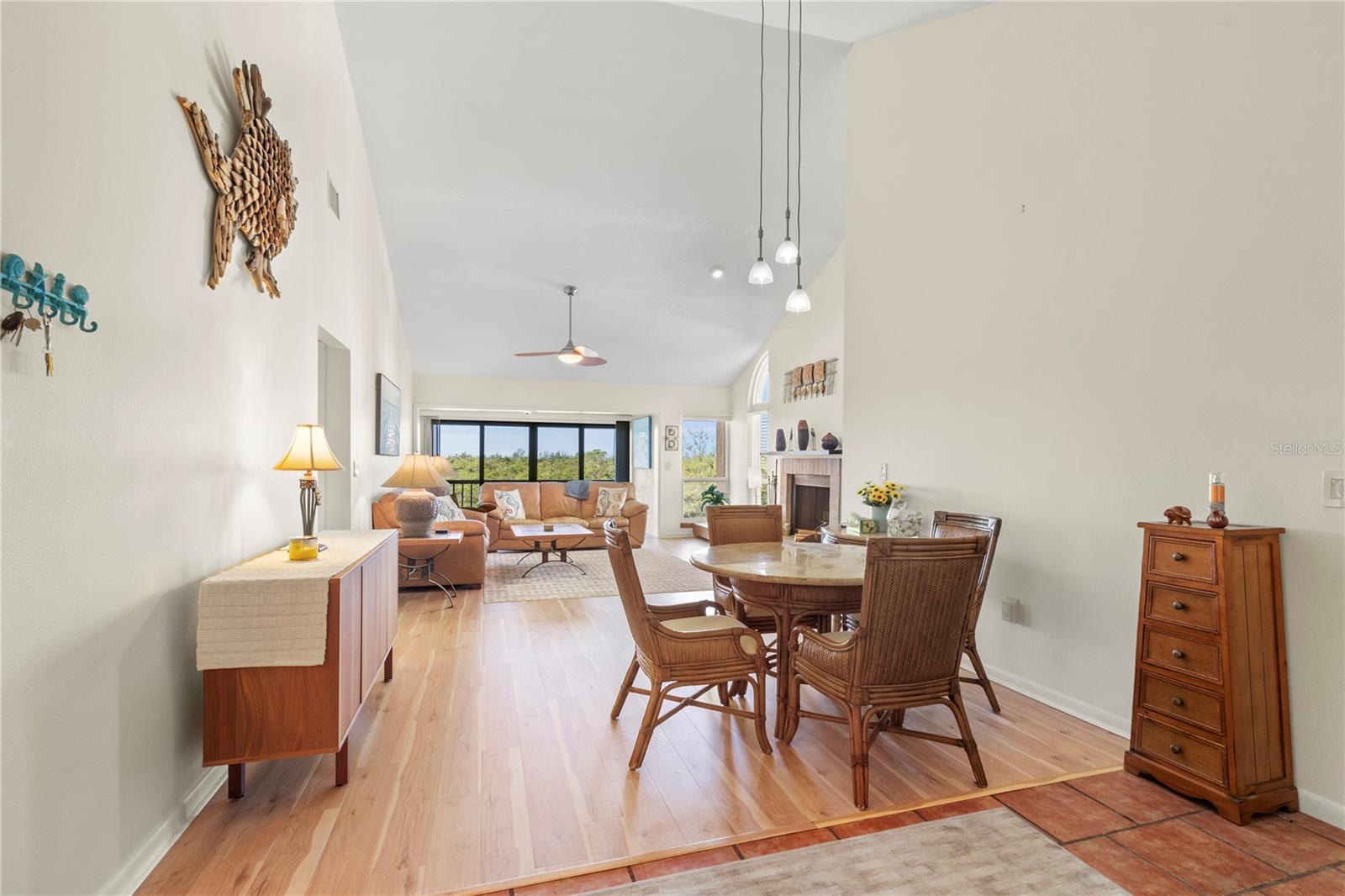 Image 9 of 69 For 8642 54th Avenue W 23