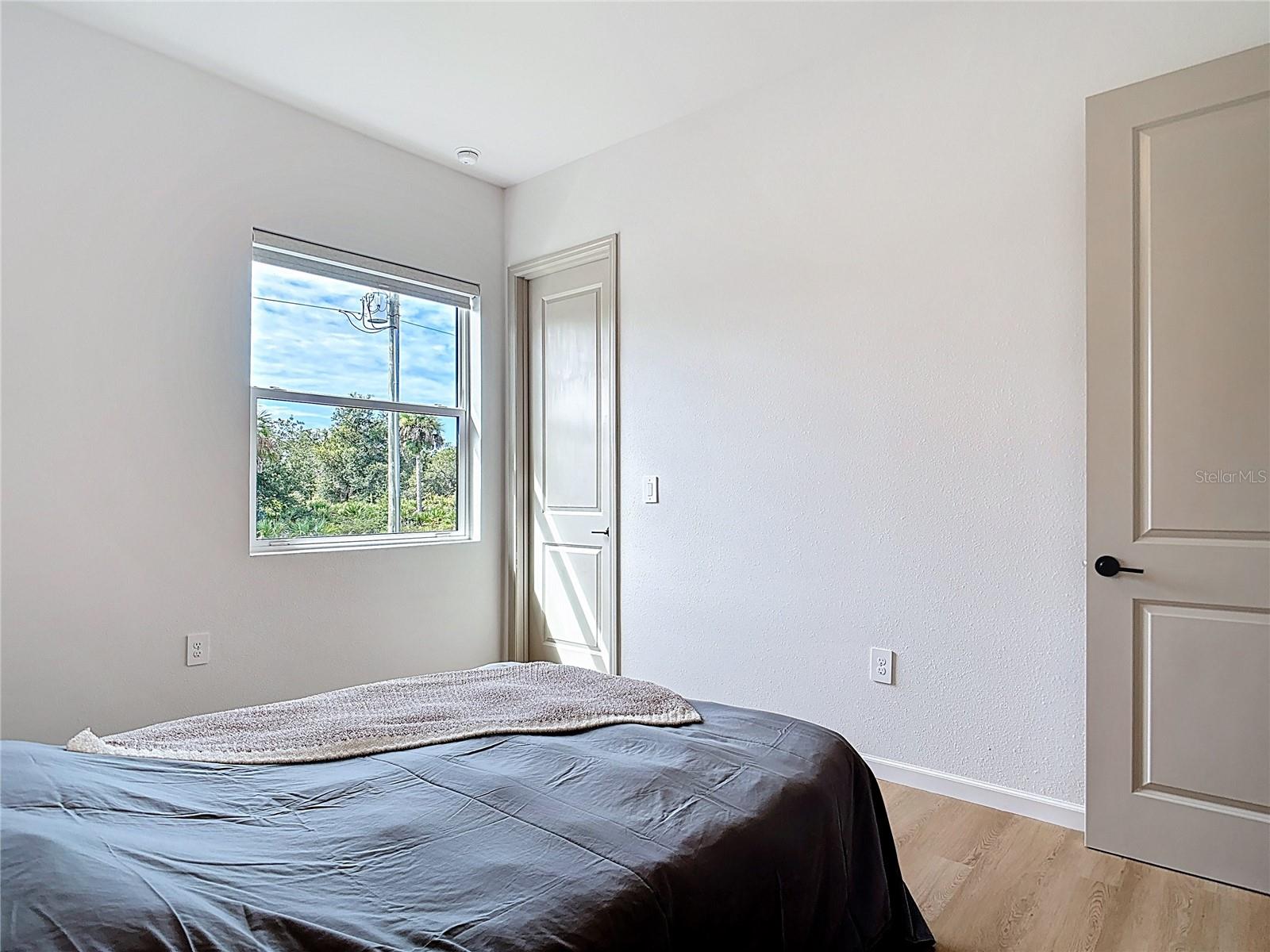 Image 34 of 50 For 14312 Rothschild Avenue