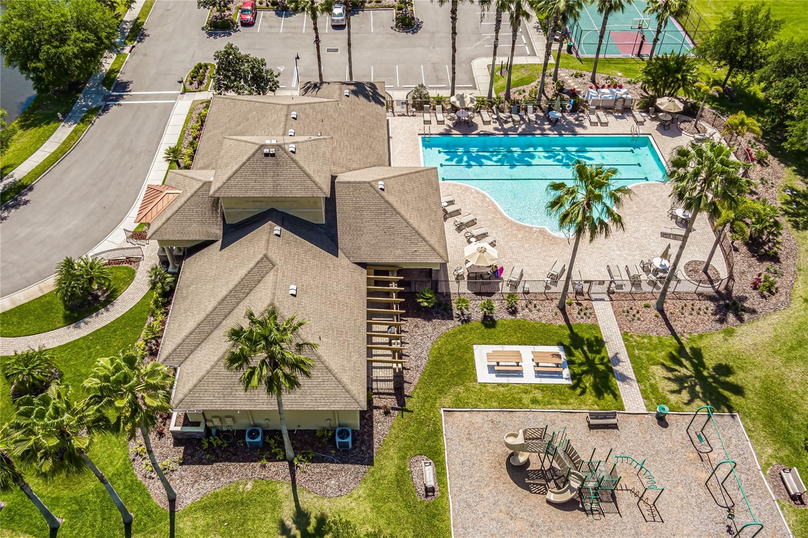 Image 19 of 21 For 11506 84th Street Circle E 104