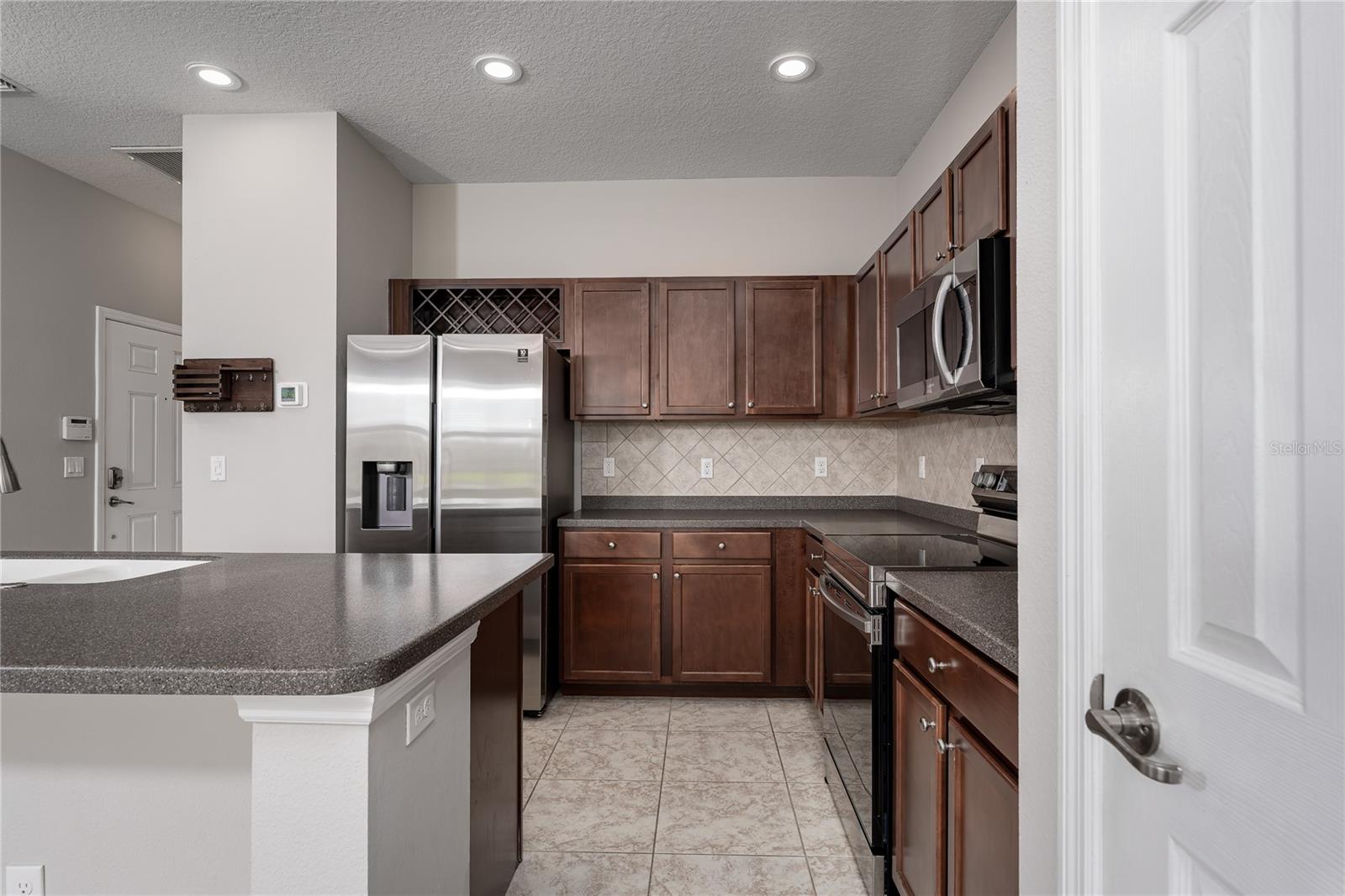 Image 4 of 21 For 11506 84th Street Circle E 104