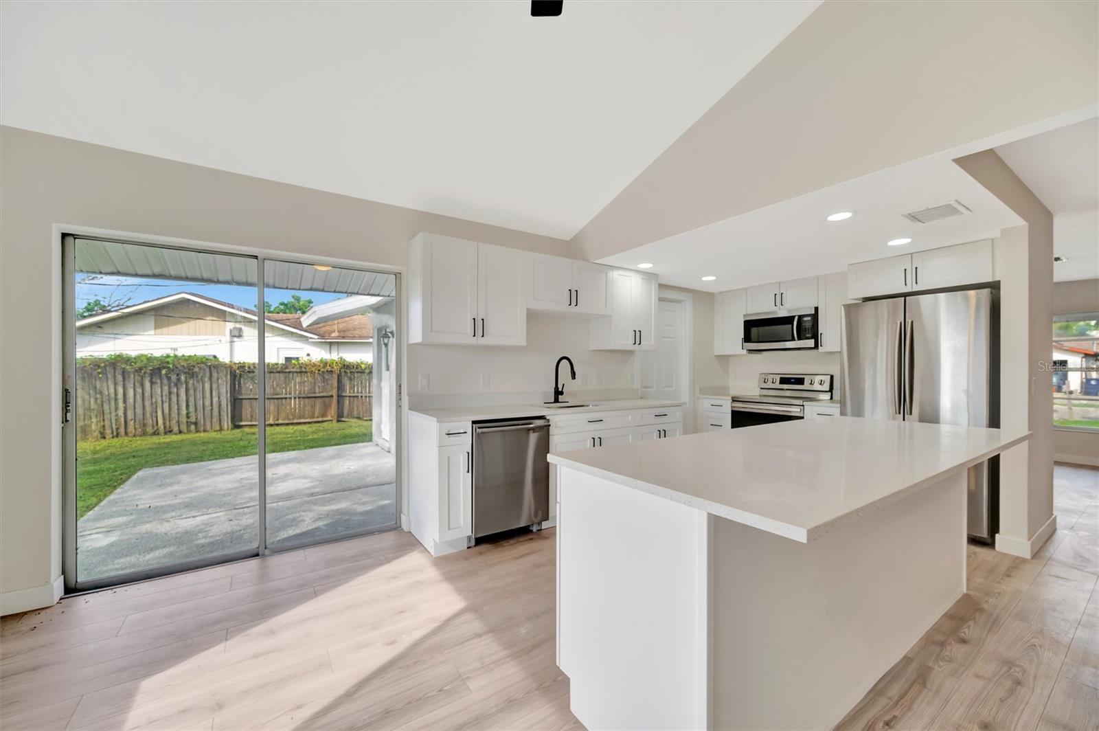 Image 10 of 38 For 2420 16th Street W