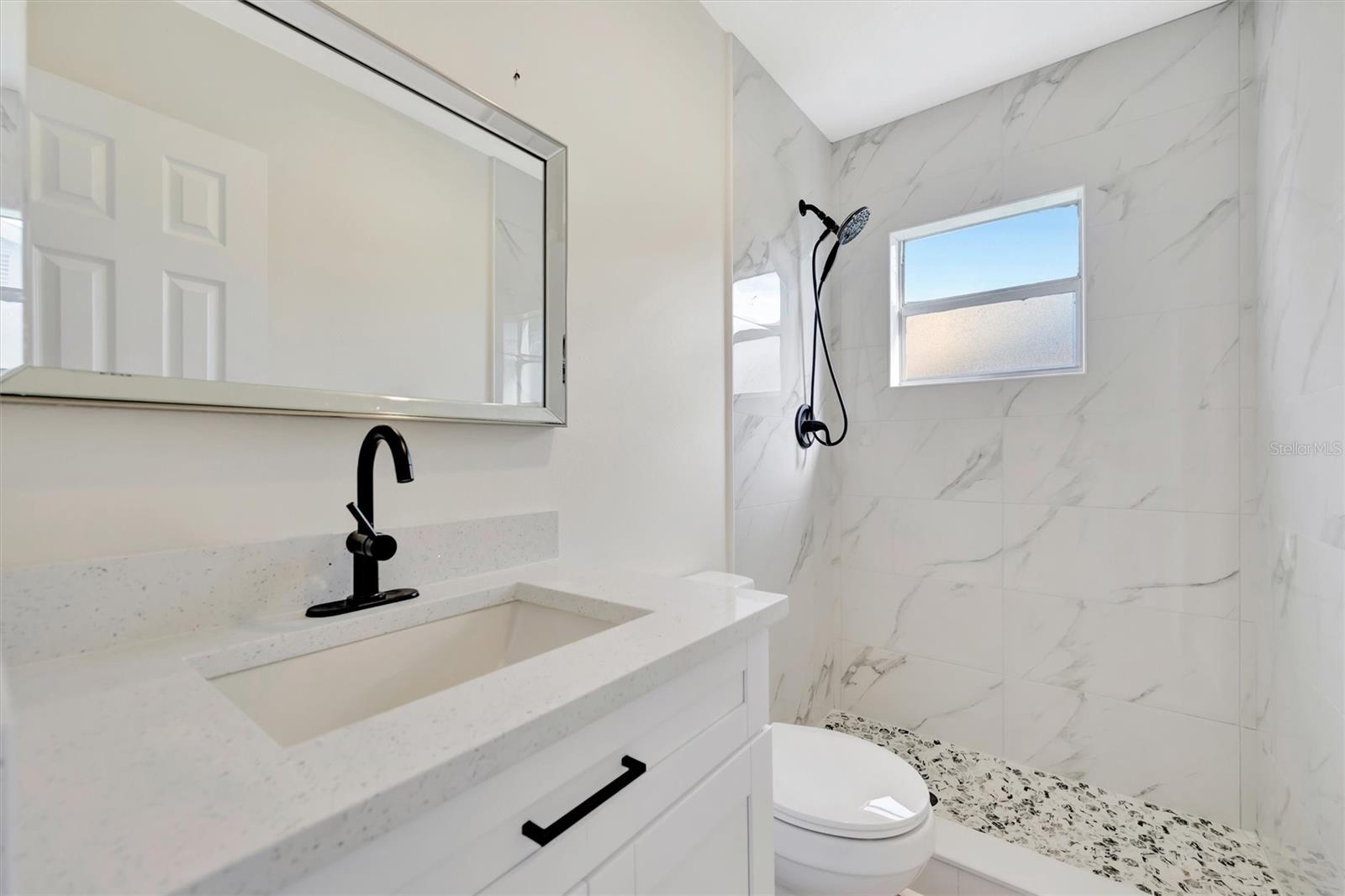Image 24 of 38 For 2420 16th Street W