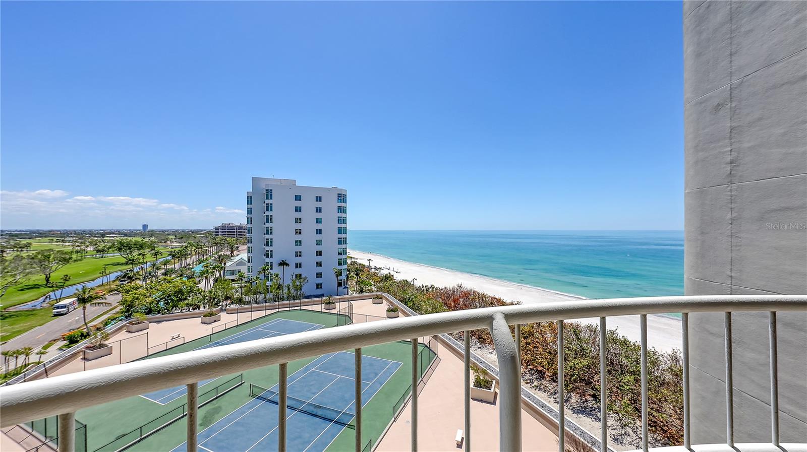 Image 12 of 71 For 775 Longboat Club Road 807