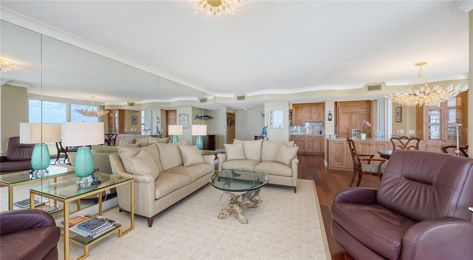 Image 16 of 71 For 775 Longboat Club Road 807