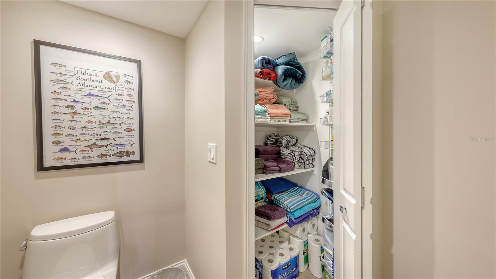 Image 35 of 71 For 775 Longboat Club Road 807