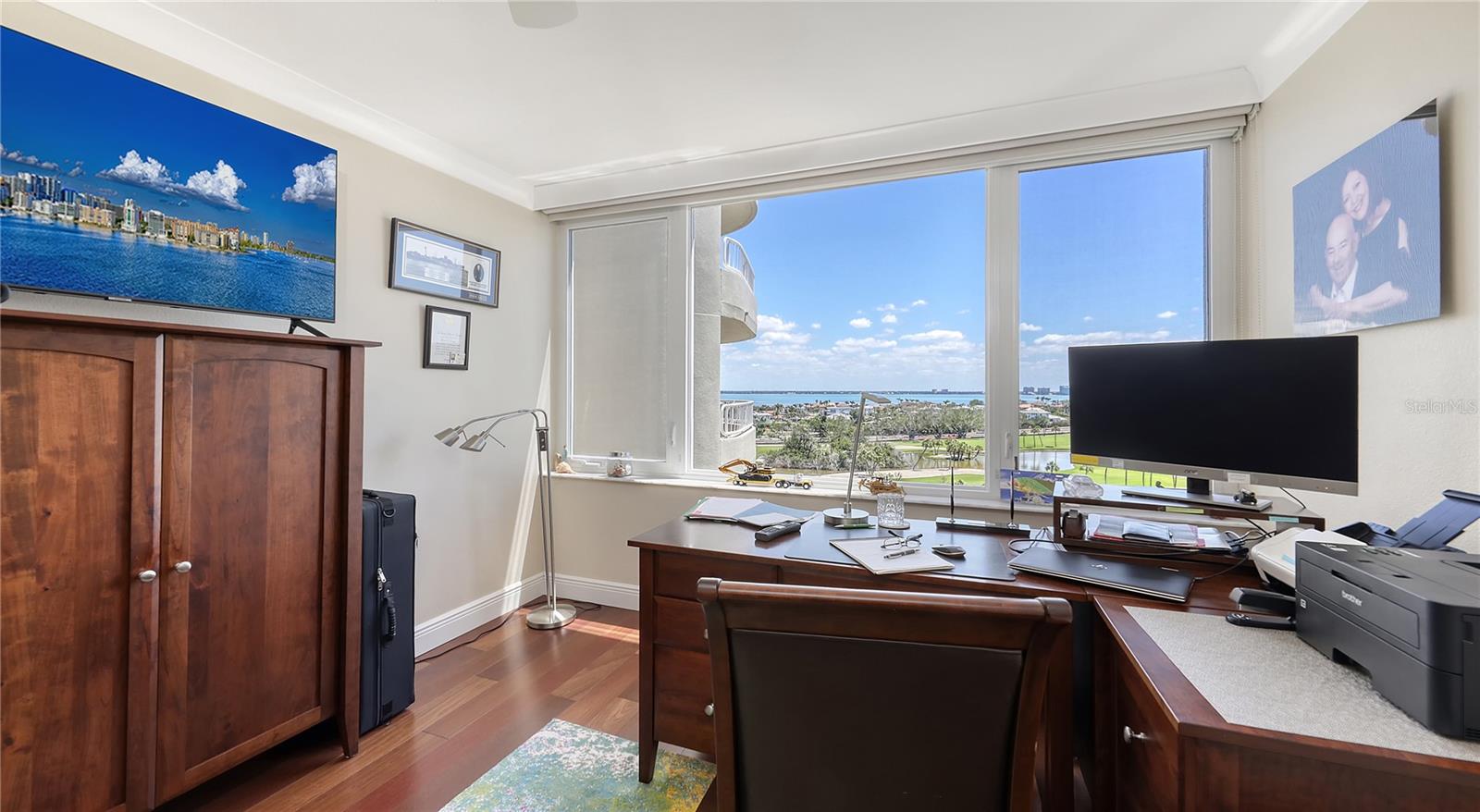 Image 41 of 71 For 775 Longboat Club Road 807