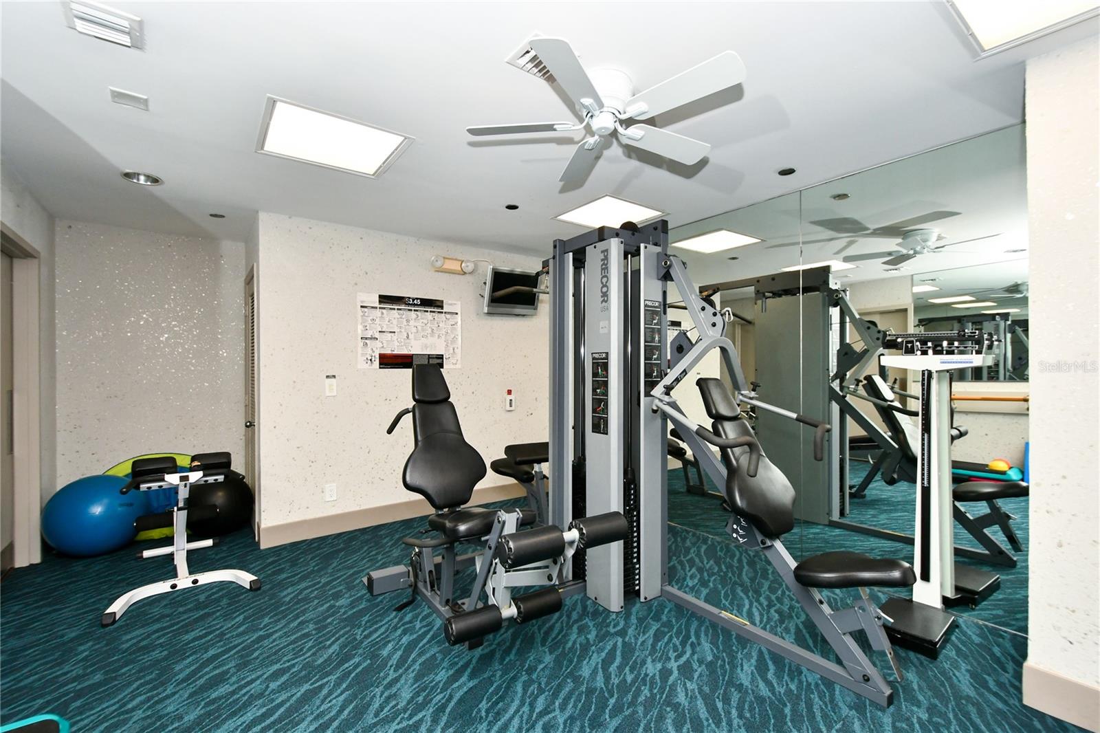 Image 68 of 71 For 775 Longboat Club Road 807