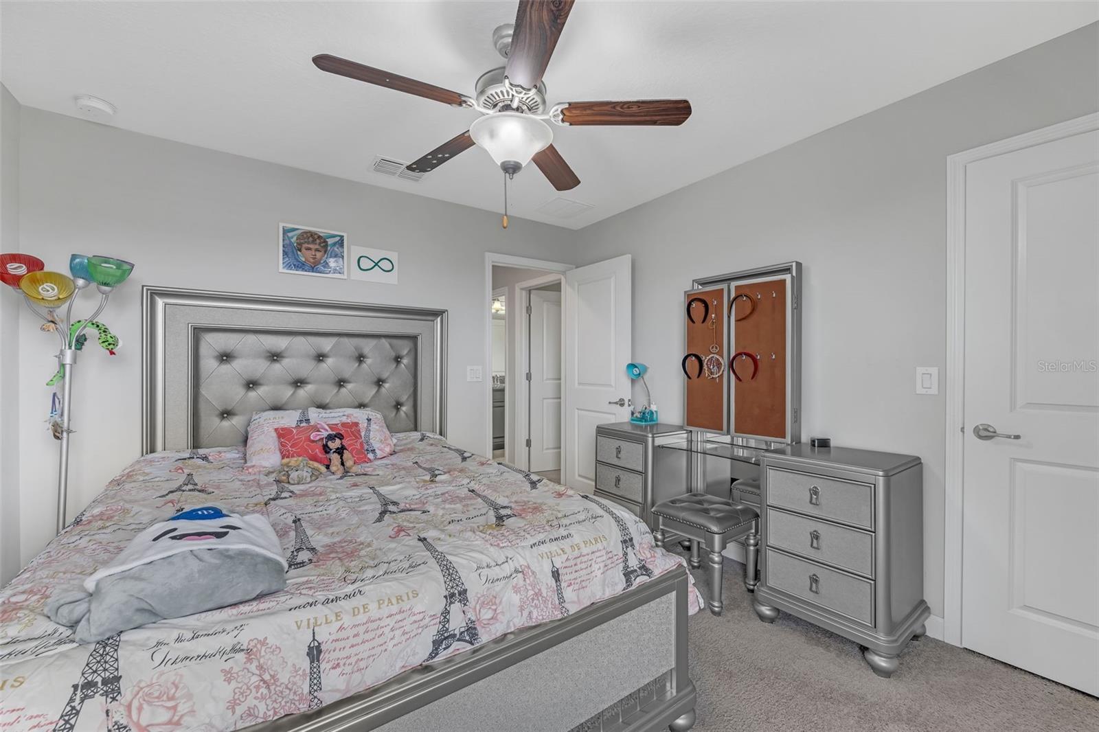 Image 19 of 28 For 11818 Valhalla Woods Drive