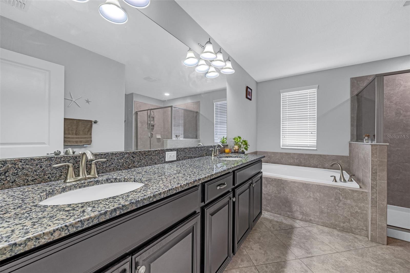 Image 22 of 28 For 11818 Valhalla Woods Drive