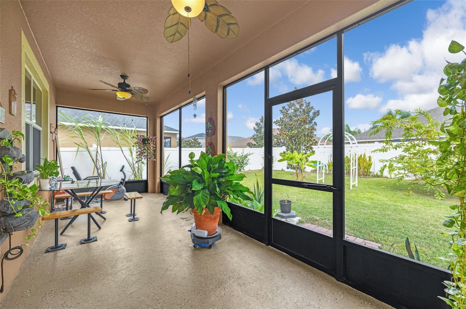 Image 24 of 28 For 11818 Valhalla Woods Drive