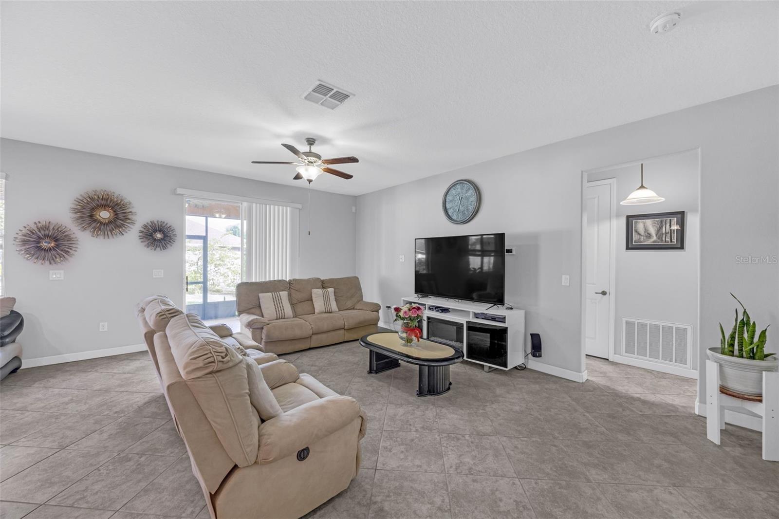 Image 8 of 28 For 11818 Valhalla Woods Drive