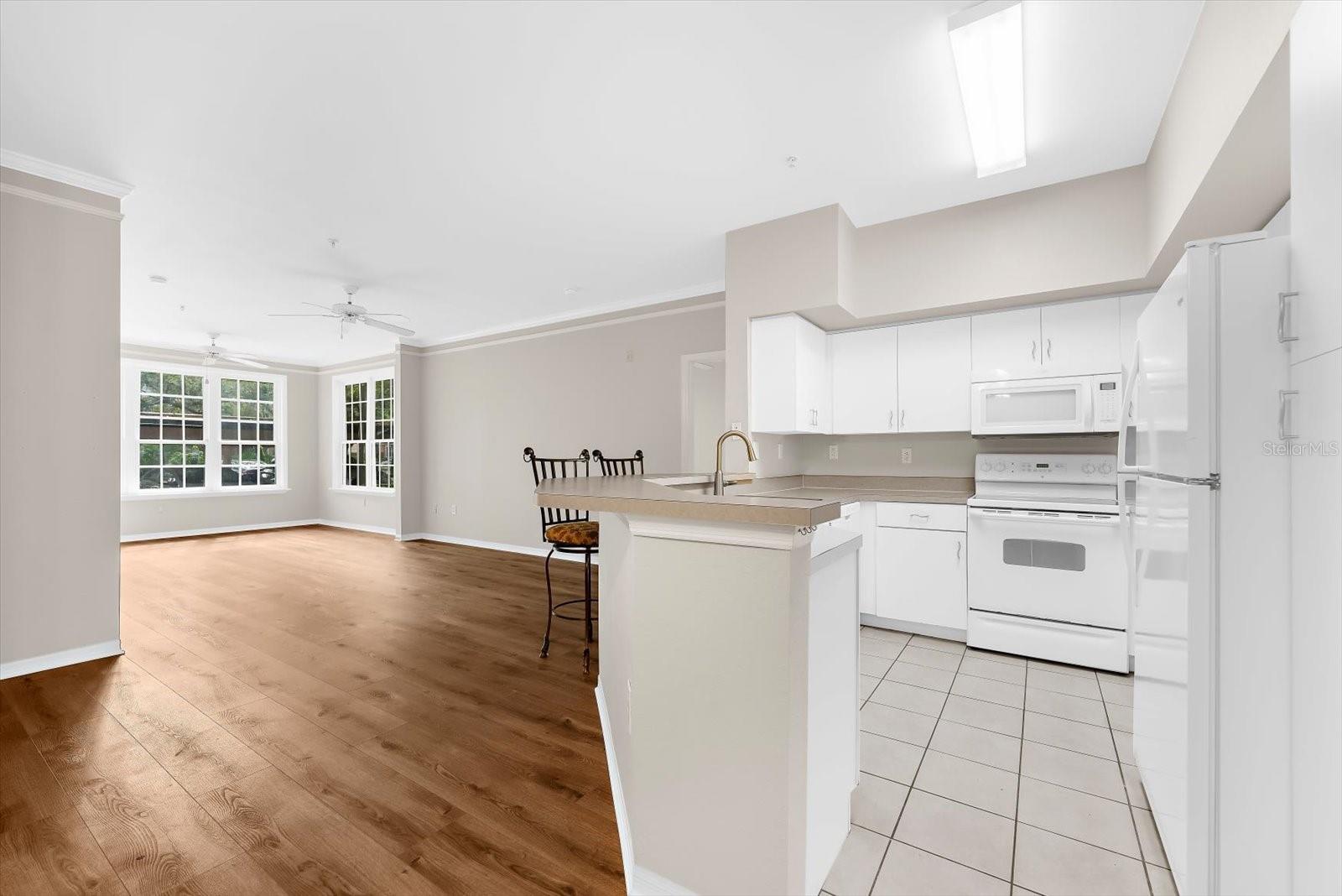 Image 10 of 100 For 4106 Central Sarasota Parkway 1015