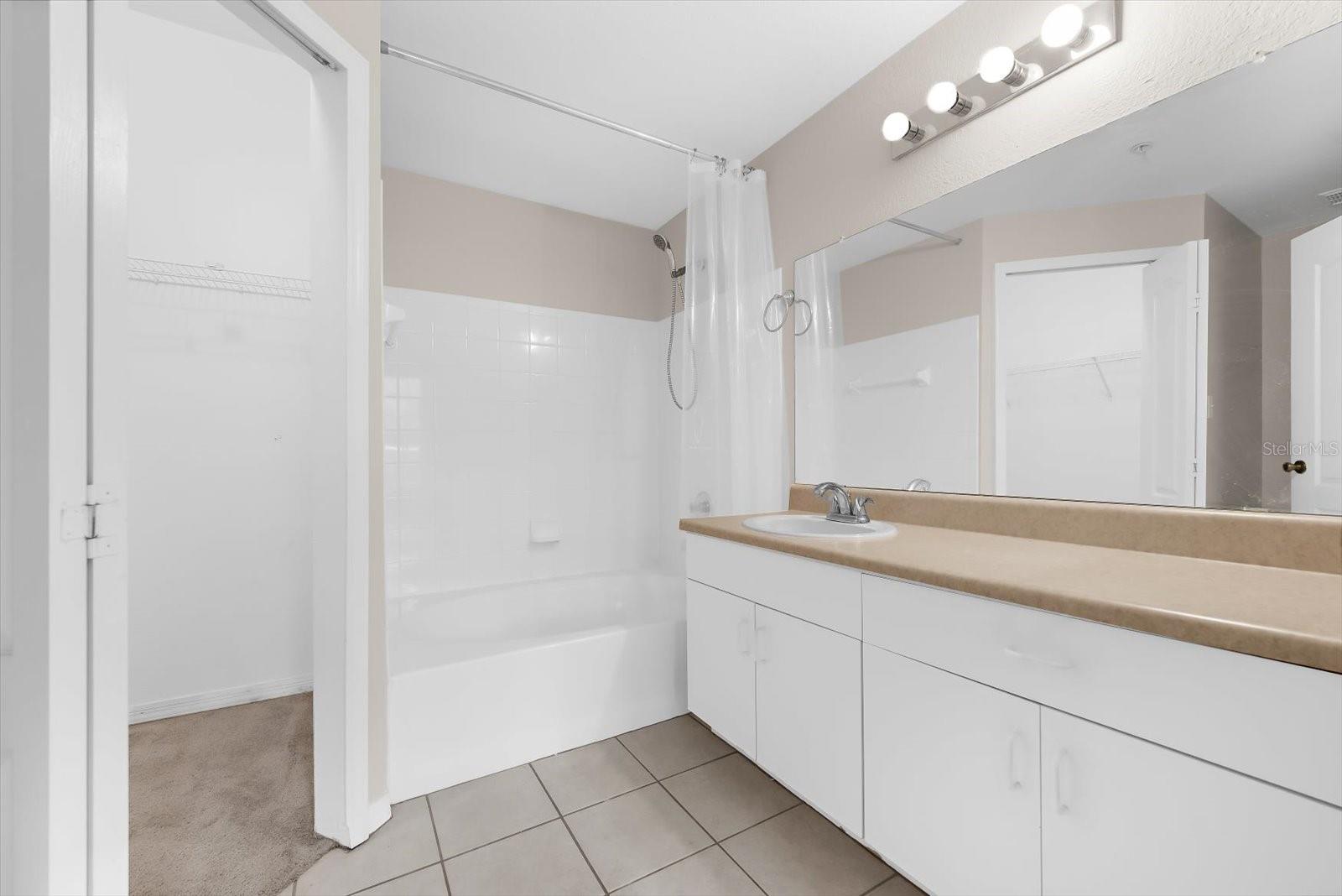 Image 33 of 100 For 4106 Central Sarasota Parkway 1015