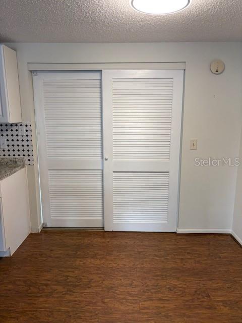 Image 8 of 23 For 4833 Dogwood Street