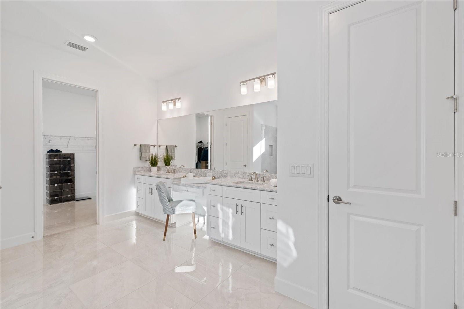 Image 45 of 74 For 15603 Derna Terrace