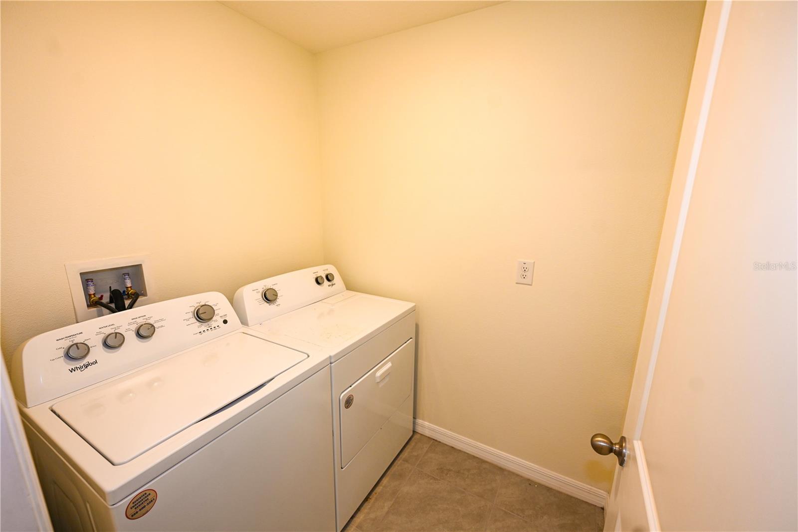 Image 16 of 27 For 16755 Sunburst Lake Street