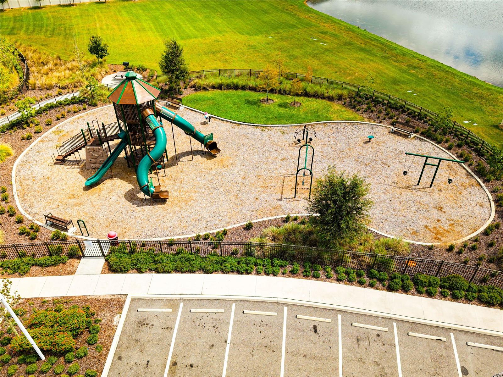 Image 26 of 27 For 16755 Sunburst Lake Street