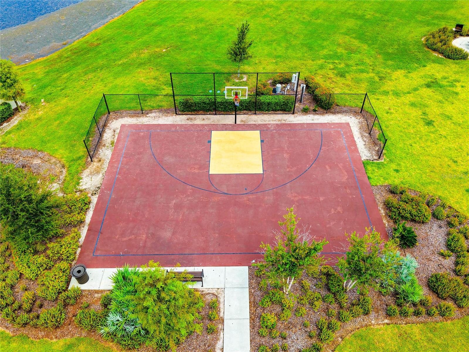 Image 27 of 27 For 16755 Sunburst Lake Street