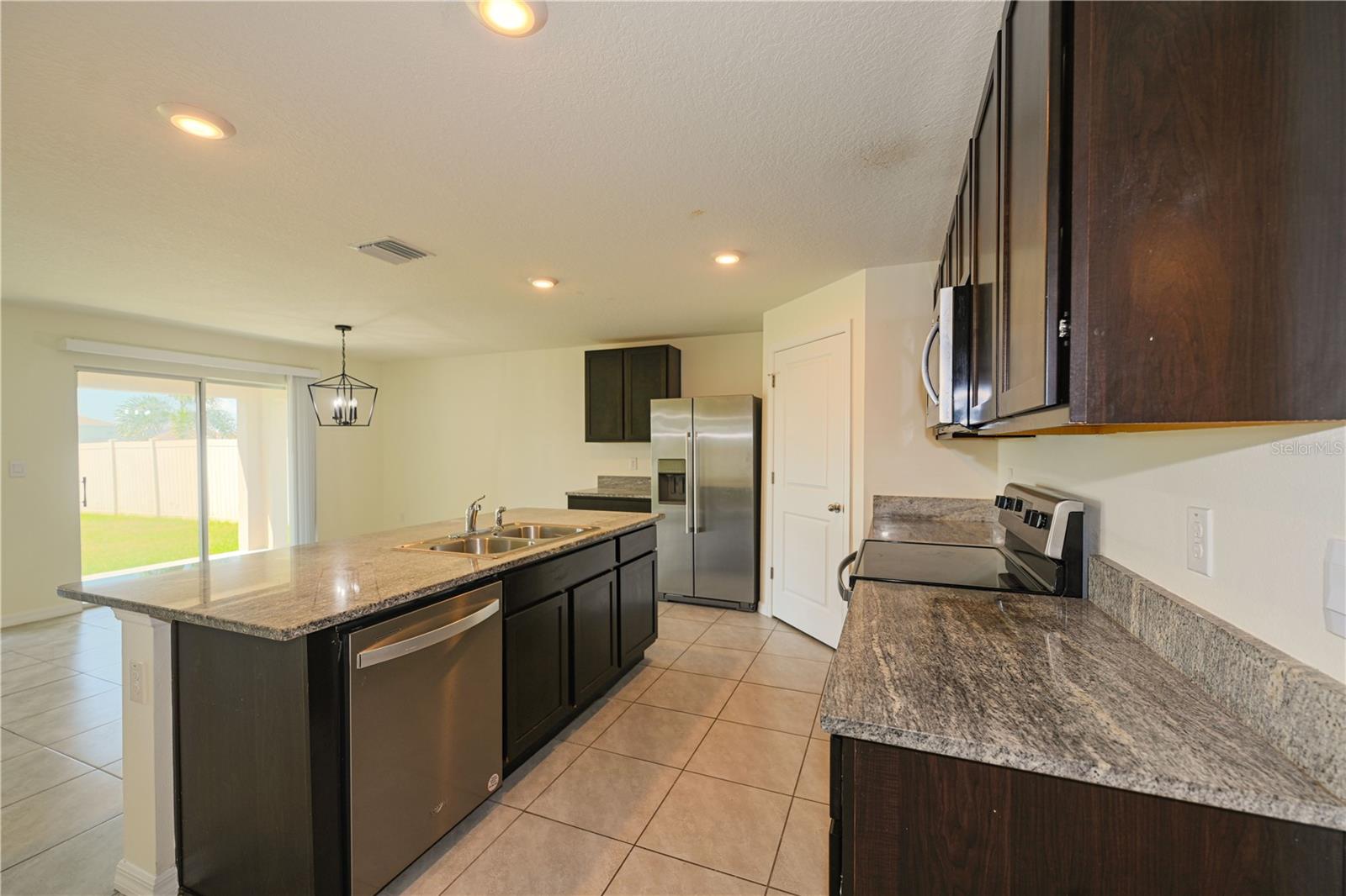 Image 4 of 27 For 16755 Sunburst Lake Street