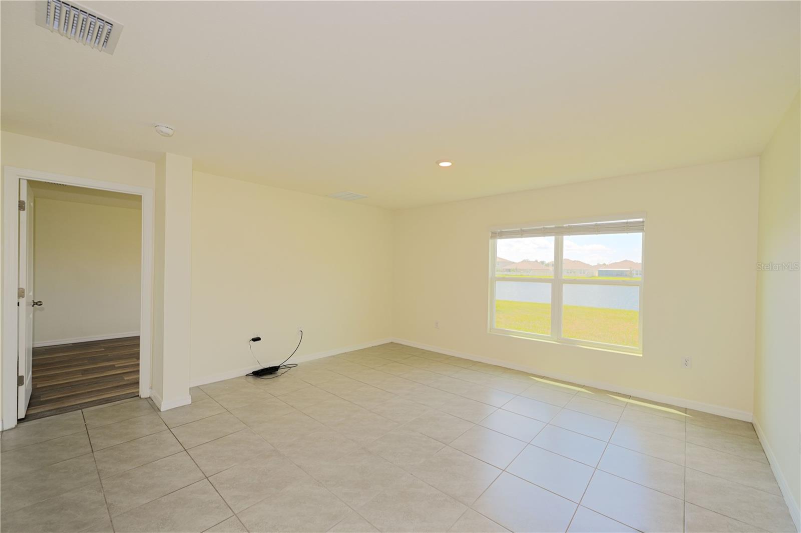 Image 7 of 27 For 16755 Sunburst Lake Street