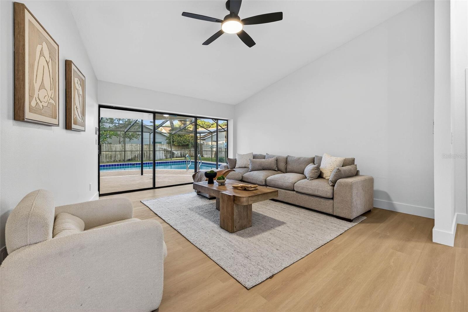 Image 15 of 47 For 2704 Montague Court E