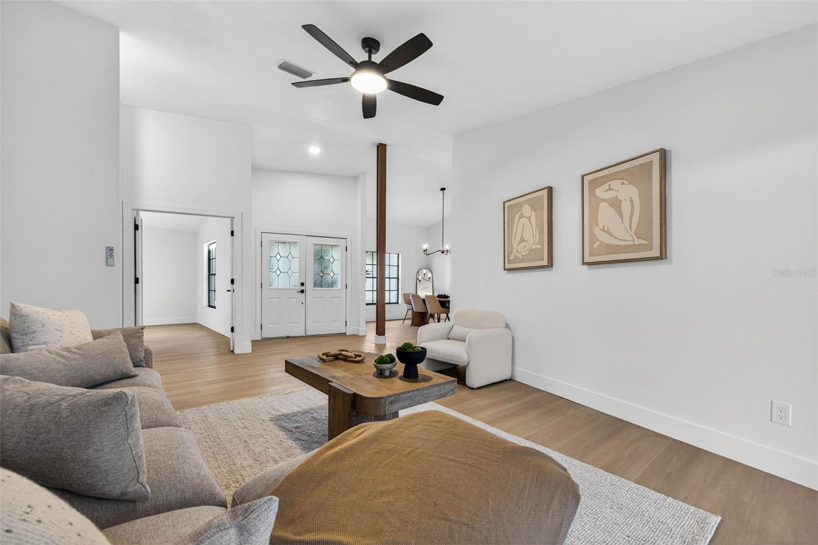 Image 17 of 47 For 2704 Montague Court E