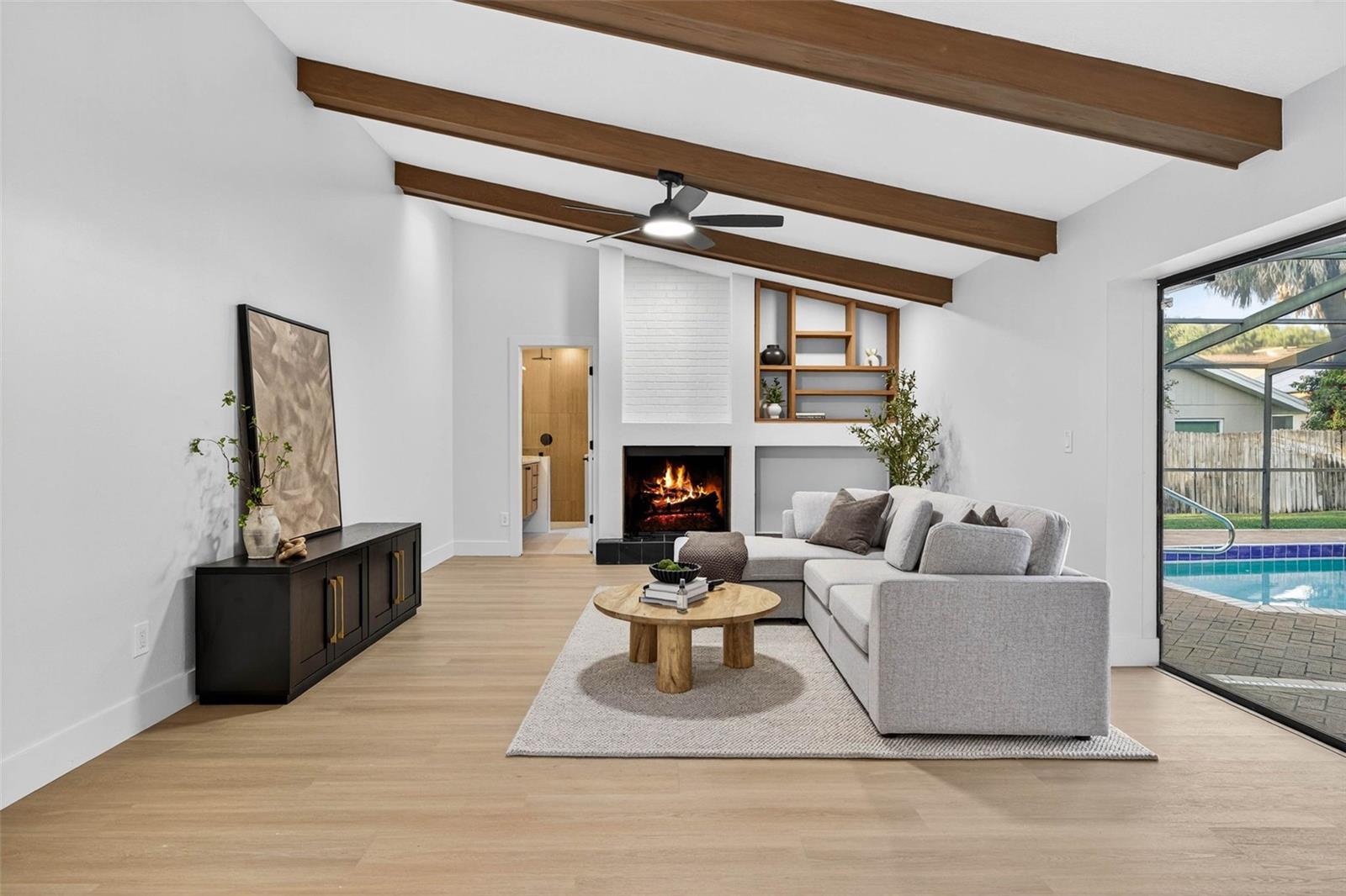 Image 22 of 47 For 2704 Montague Court E