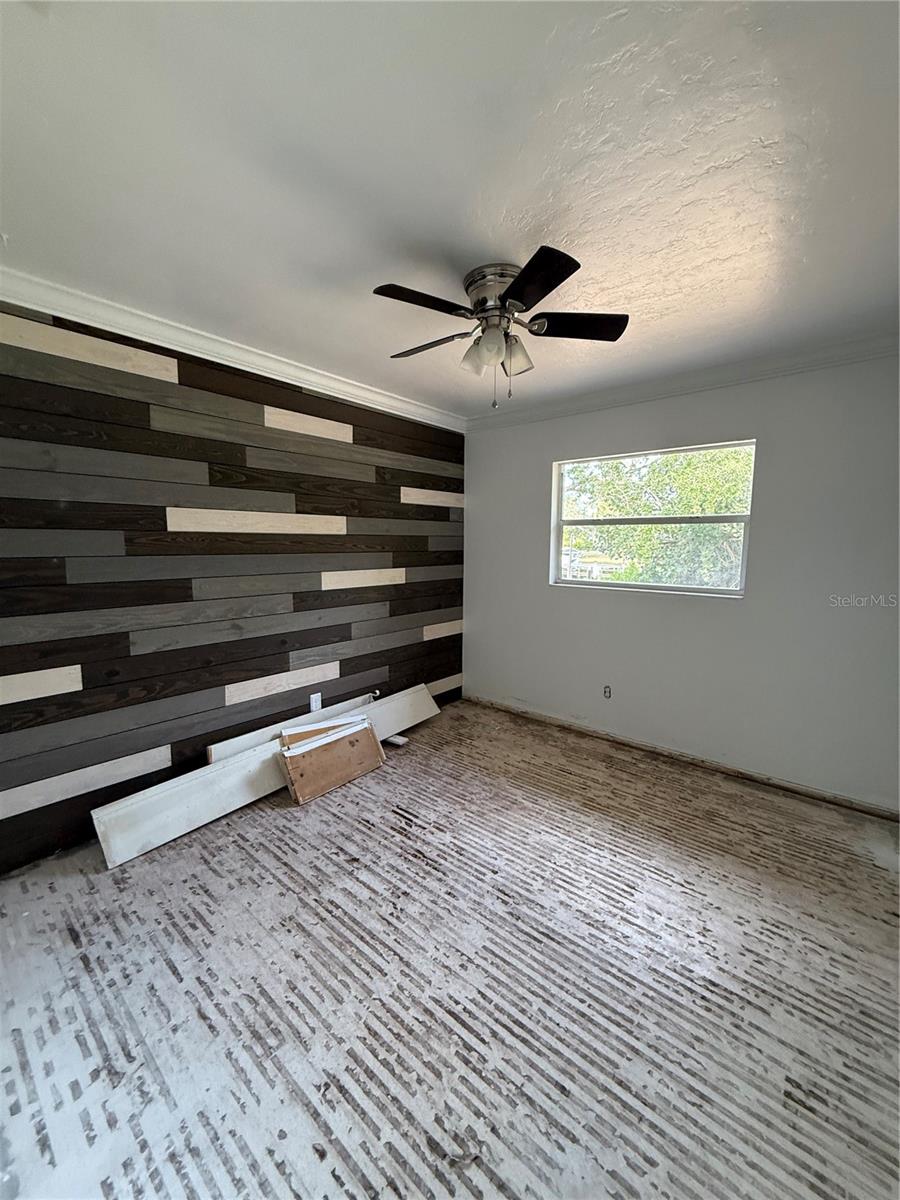 Image 12 of 23 For 120 Candyce Drive