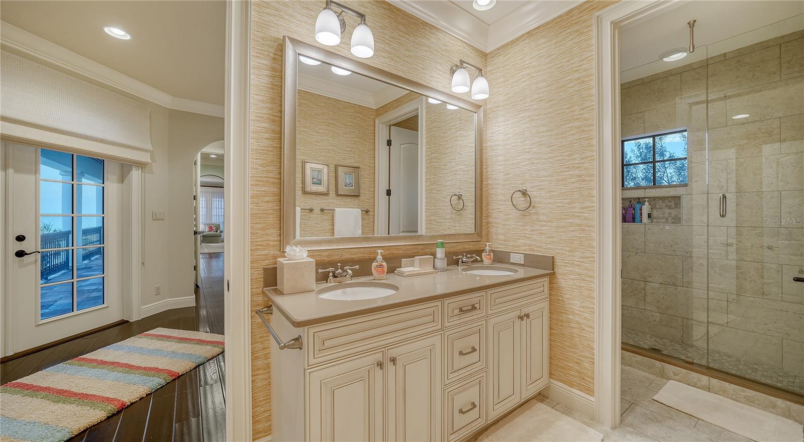 Image 35 of 50 For 6001 Gulf Of Mexico Drive