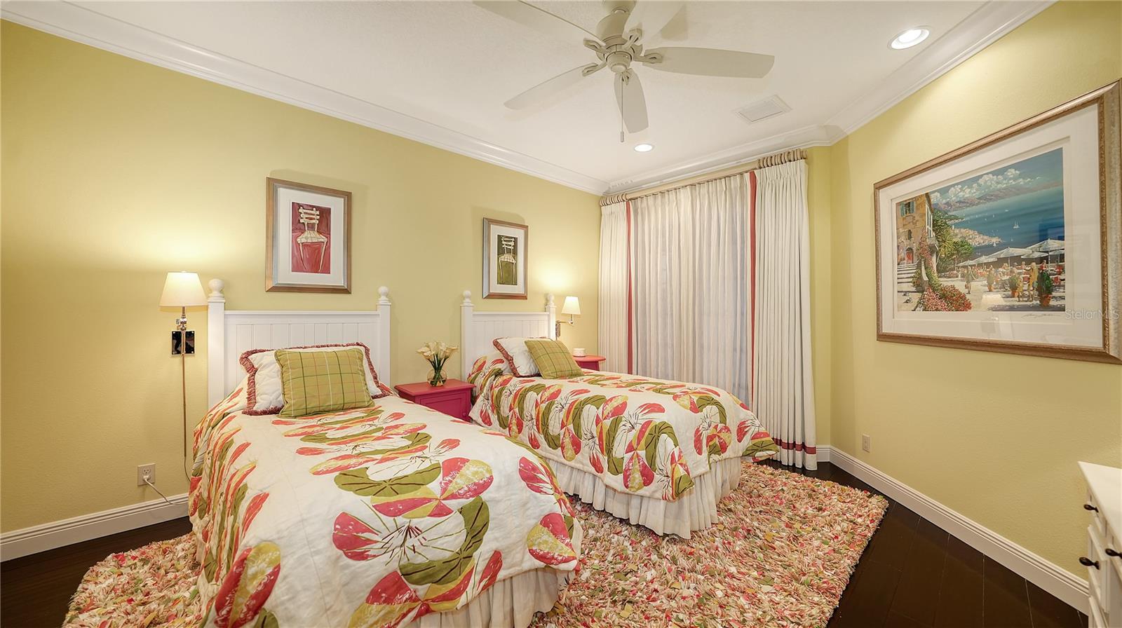 Image 38 of 50 For 6001 Gulf Of Mexico Drive