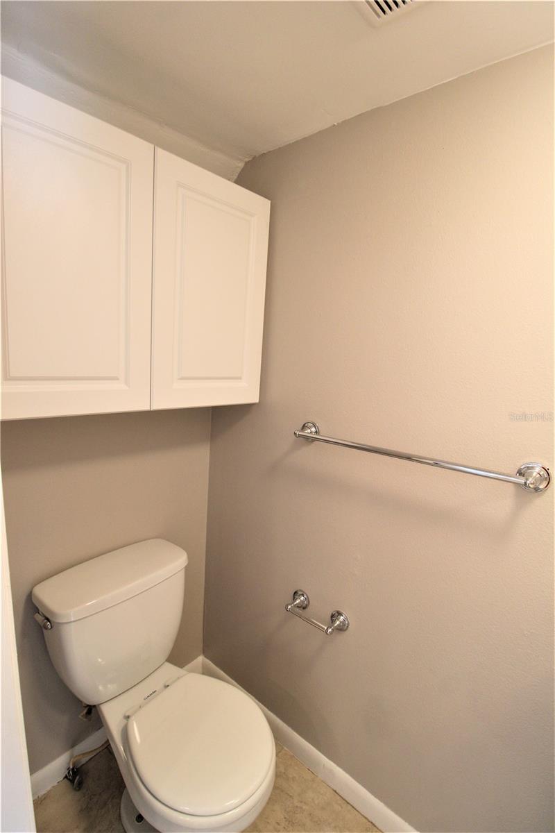 Image 10 of 20 For 2741 Hope Street 2741