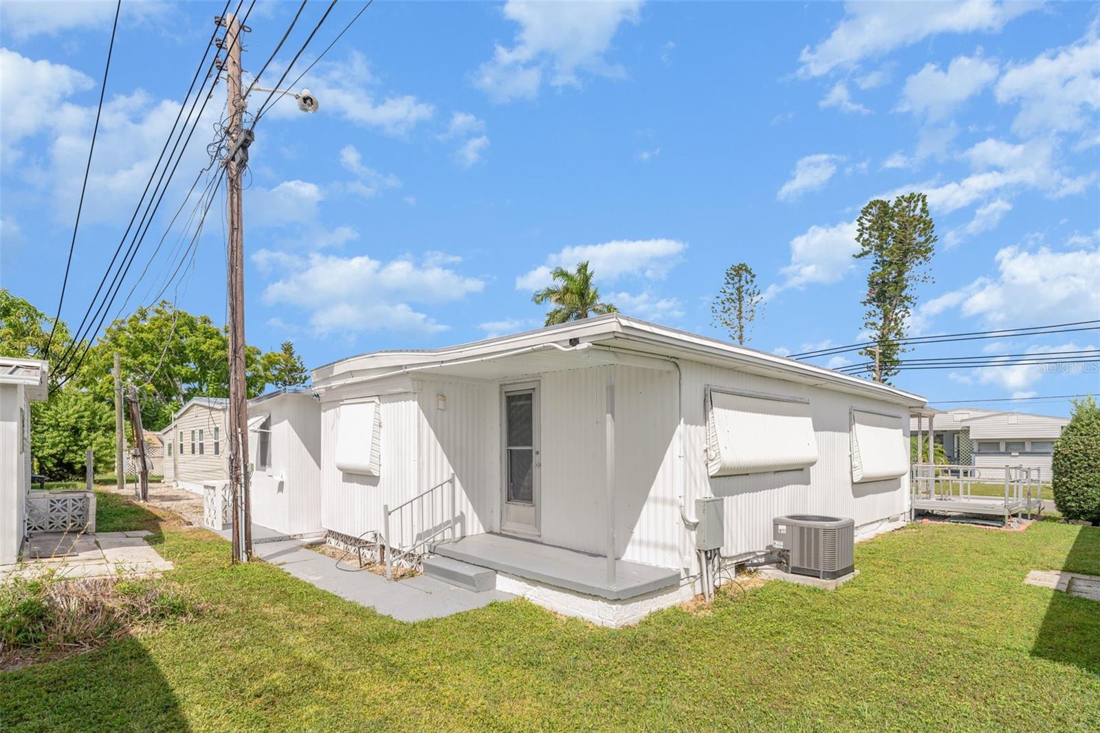 Image 16 of 17 For 704 49th Avenue W