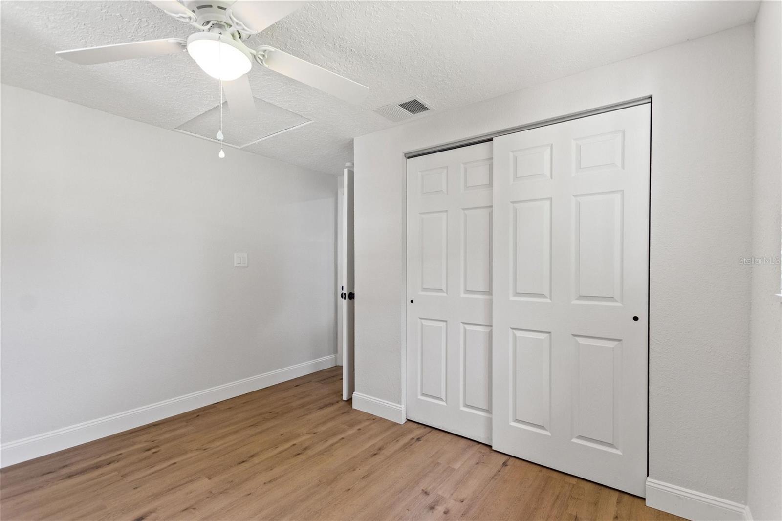 Image 19 of 32 For 3835 Rilma Avenue