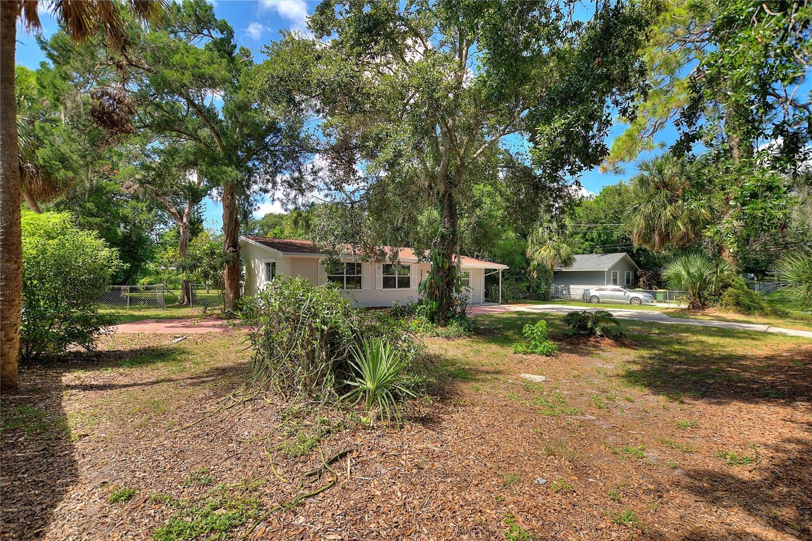 Image 24 of 32 For 3835 Rilma Avenue