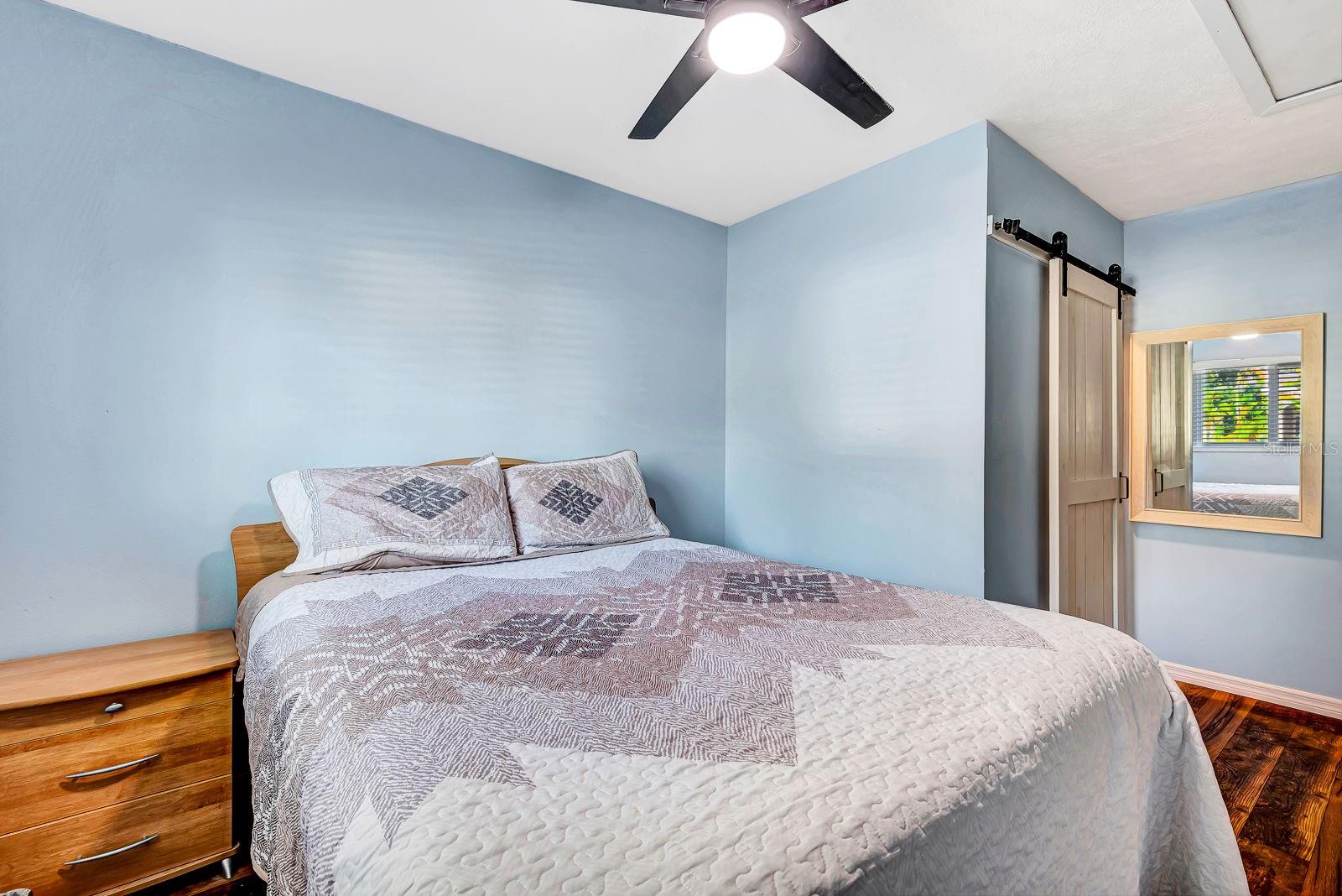 Image 14 of 39 For 4097 Malden Drive