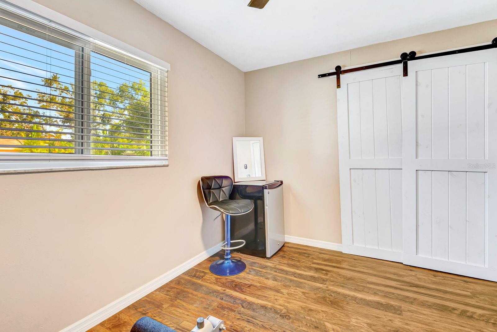 Image 23 of 39 For 4097 Malden Drive