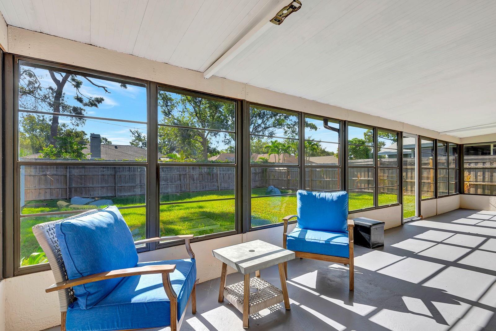 Image 25 of 39 For 4097 Malden Drive